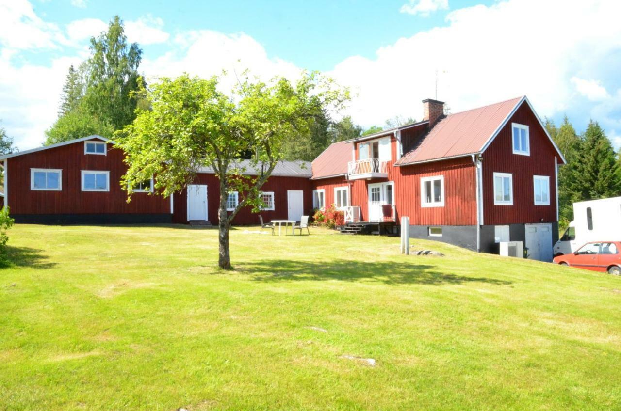 Ett Hus Med 3 Sovrum Med Supersnabba Internet Fiberanslutningen 1000Mb-100Mb I Hoeg, 7 Minuter Fran Hudiksvall Esterno foto