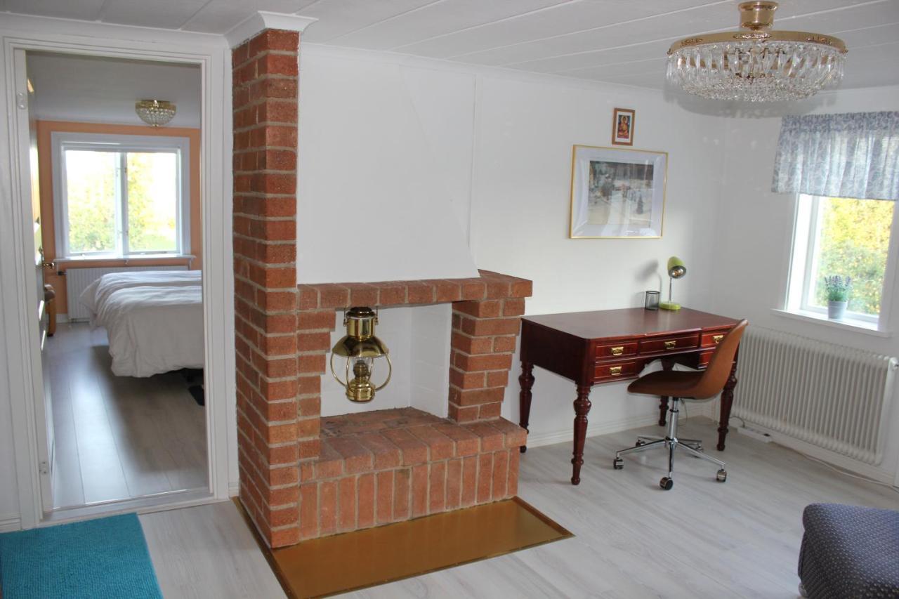 Ett Hus Med 3 Sovrum Med Supersnabba Internet Fiberanslutningen 1000Mb-100Mb I Hoeg, 7 Minuter Fran Hudiksvall Esterno foto